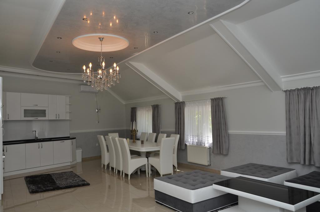 Apartments Royal Menex Požarevac Pokoj fotografie