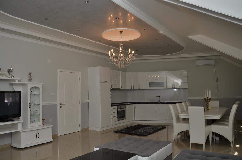 Apartments Royal Menex Požarevac Pokoj fotografie