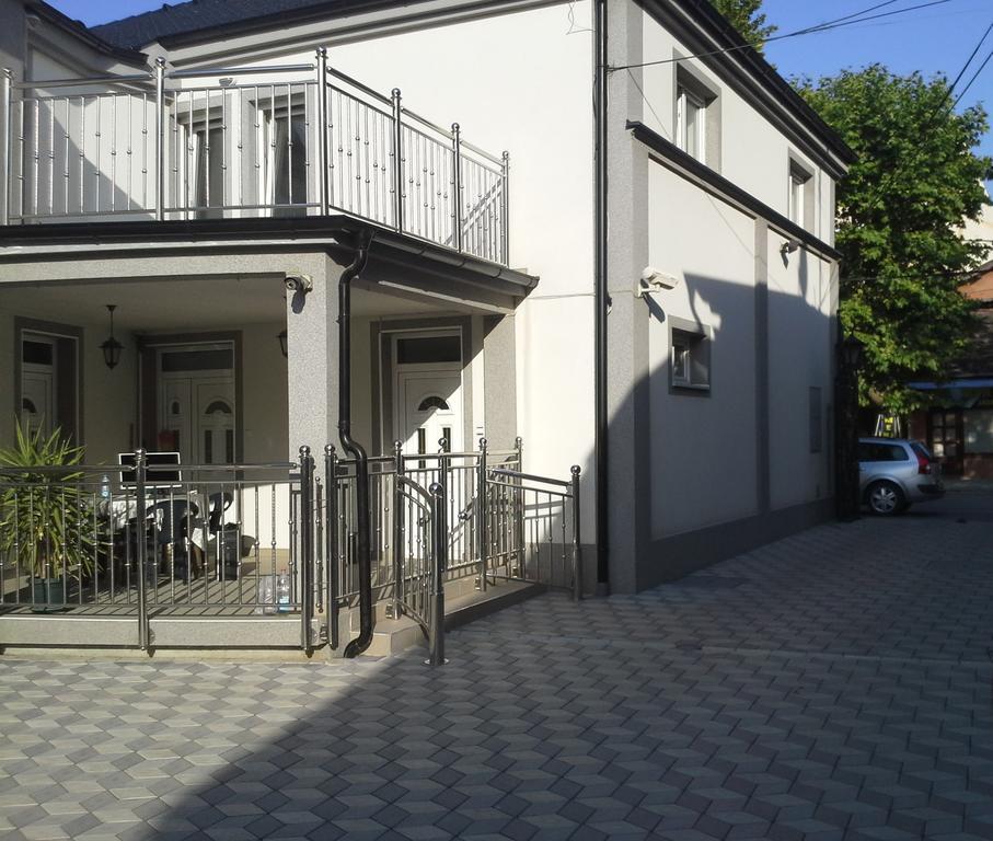 Apartments Royal Menex Požarevac Exteriér fotografie