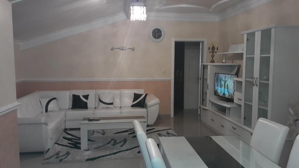 Apartments Royal Menex Požarevac Exteriér fotografie